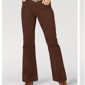 Wrangler women's high Rise fierce flare women's jeans corduroy brown sz 30S NWOT